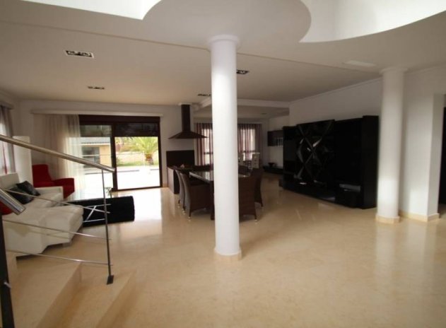 Resale - Villa - Orihuela Costa - Cabo Roig