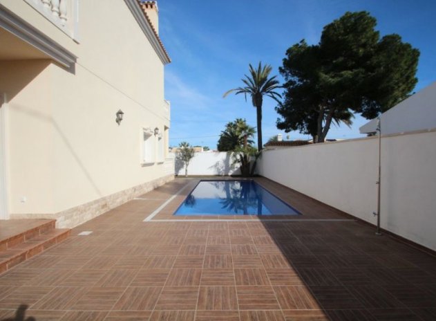 Reventa - Villa - Orihuela Costa - Cabo Roig