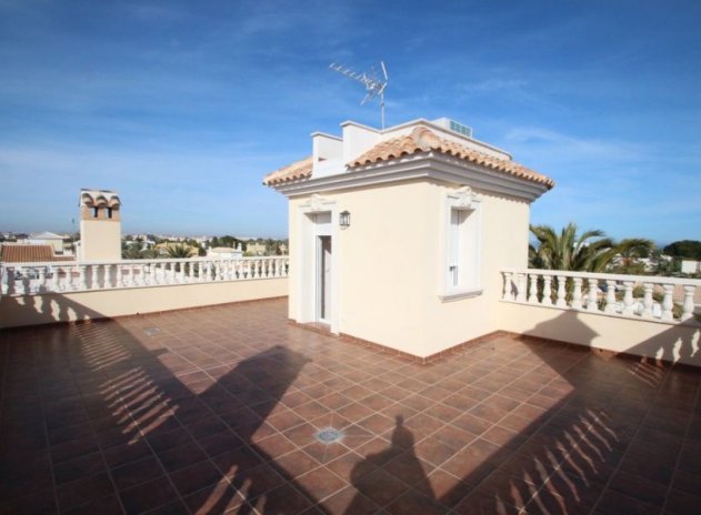 Wiederverkauf - Villa - Orihuela Costa - Cabo Roig