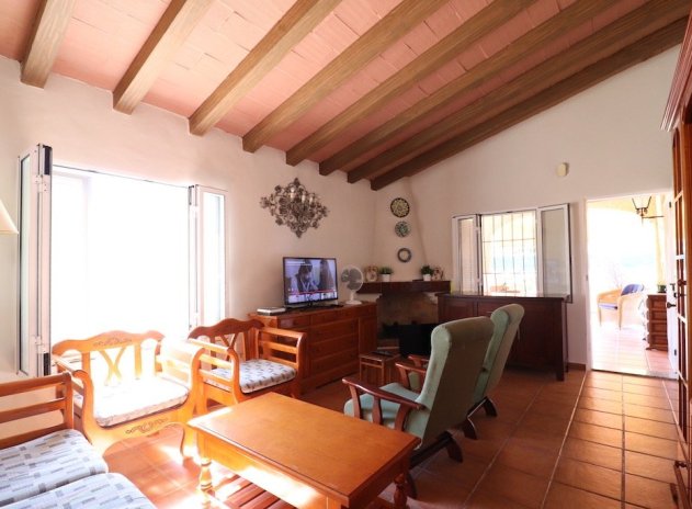 Resale - Villa - Orihuela Costa - Punta Prima