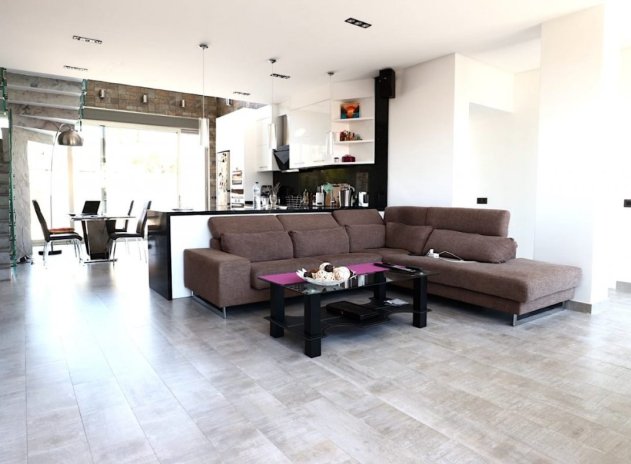 Reventa - Villa - Torrevieja - Los Angeles