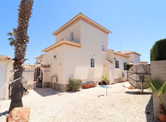 Resale - Villa - Orihuela Costa - Las Ramblas