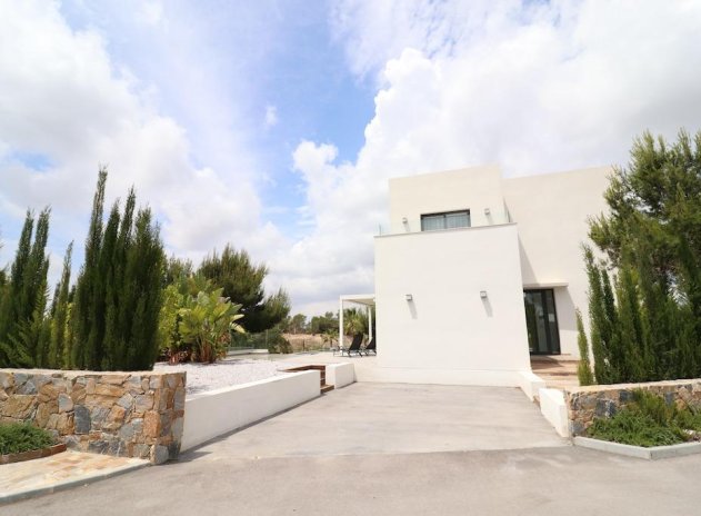 Wiederverkauf - Villa - Orihuela Costa - Campoamor