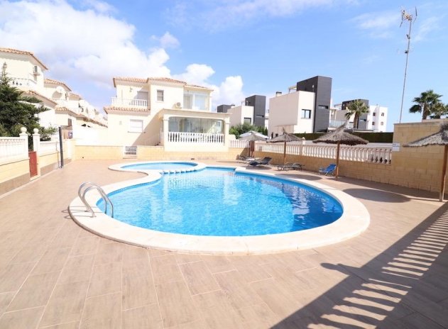 Wiederverkauf - Villa - Orihuela Costa - Lomas de Cabo Roig