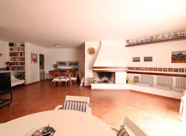 Resale - Villa - Orihuela Costa - Campoamor