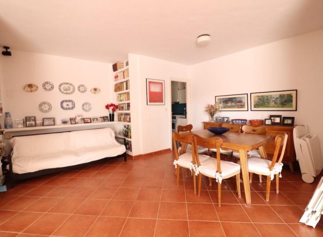 Resale - Villa - Orihuela Costa - Campoamor