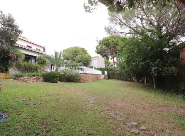 Wiederverkauf - Villa - Orihuela Costa - Campoamor