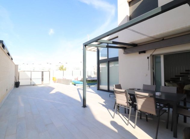 Resale - Villa - Orihuela Costa - Lomas de Cabo Roig