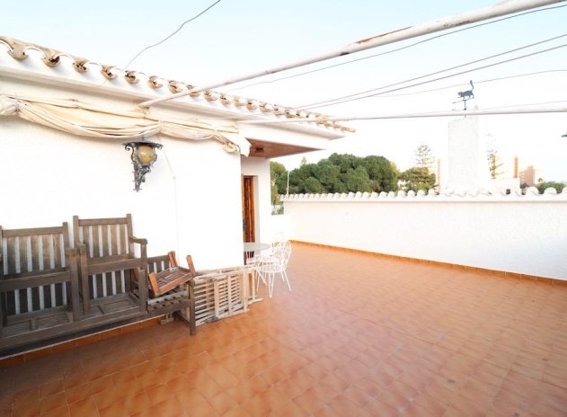 Wiederverkauf - Villa - Orihuela Costa - Altos de Campoamor