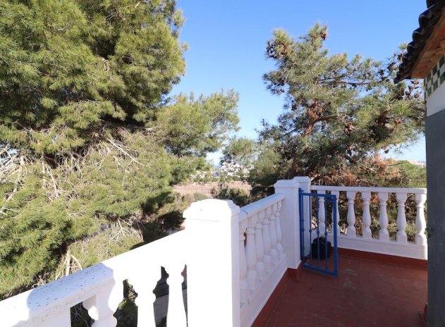 Resale - Villa - Orihuela Costa - Los Dolses