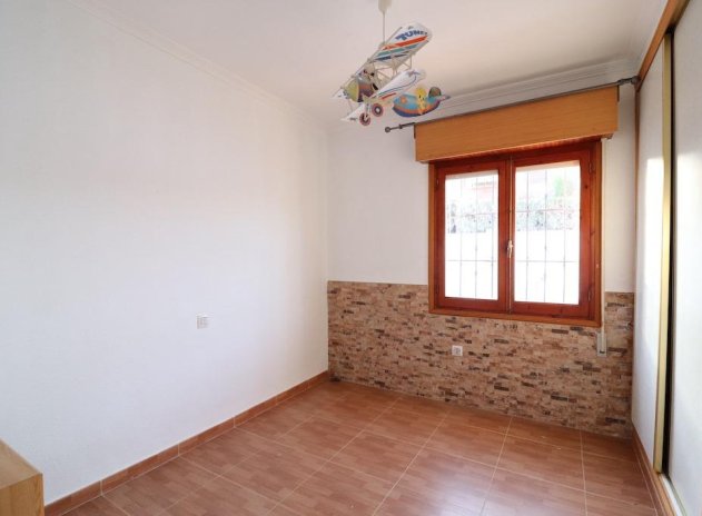 Herverkoop - Villa - Torrevieja - Los Balcones