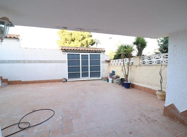 Herverkoop - Villa - Torrevieja - Los Balcones