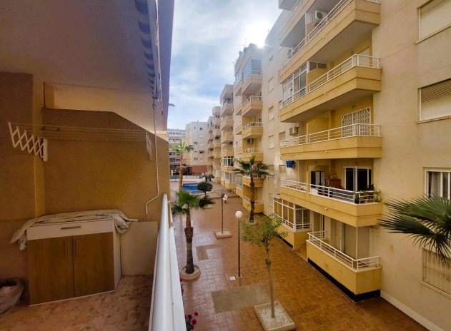 Revente - Appartement - Torrevieja - Center