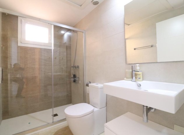 Reventa - Apartamento / piso - Torrevieja - Punta Prima