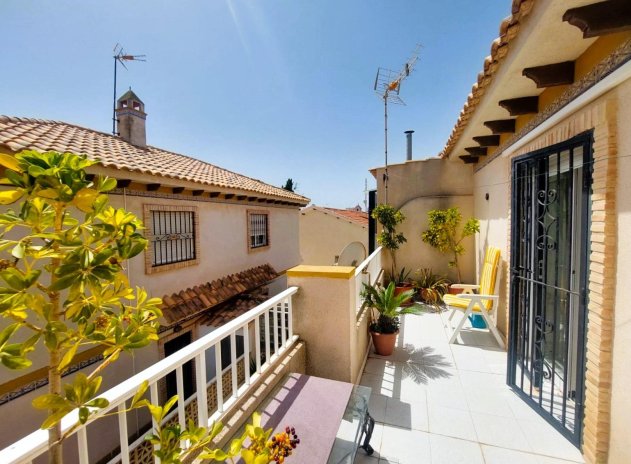 Wiederverkauf - Semi Detached Villa - Torrevieja - Las calas