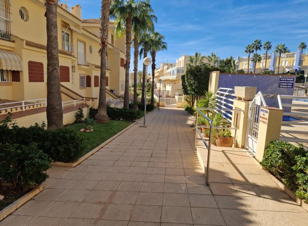 Wiederverkauf - Wohnung - Orihuela Costa - Campoamor