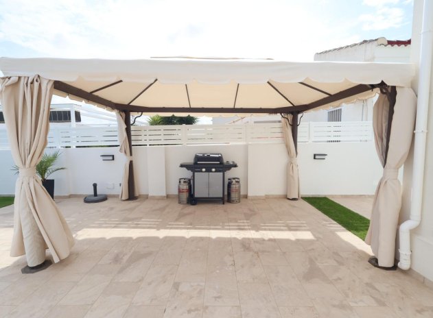 Resale - Villa - Torrevieja - San luis