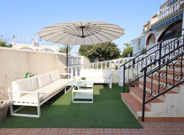 Herverkoop - Semi Detached Villa - Torrevieja - Torretas