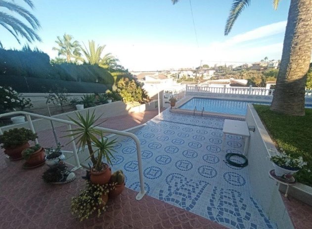 Resale - Villa - Torrevieja - Los balcones