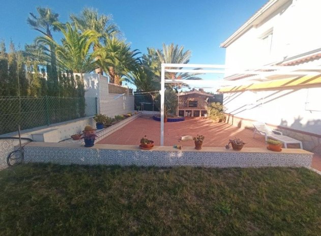 Resale - Villa - Torrevieja - Los balcones