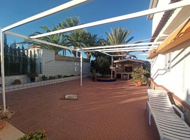 Resale - Villa - Torrevieja - Los balcones