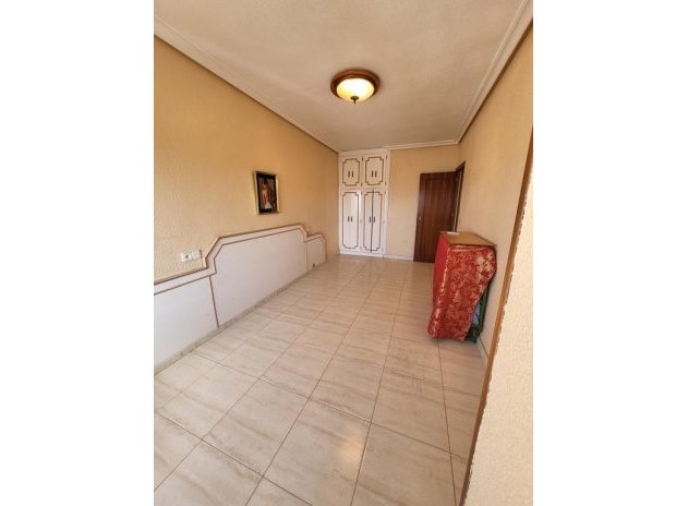 Resale - Apartment / flat - Torrevieja - Habaneras