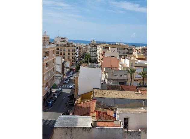 Resale - Apartment / flat - Torrevieja - Habaneras