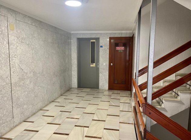 Resale - Apartment / flat - Torrevieja - Los balcones