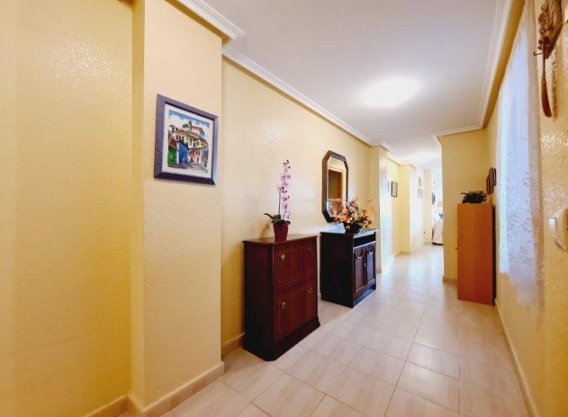 Revente - Appartement - Torrevieja - La Mata pueblo