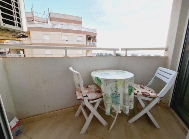 Revente - Appartement - Torrevieja - La Mata pueblo