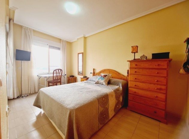 Revente - Appartement - Torrevieja - La Mata pueblo