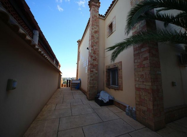 Herverkoop - Villa - Orihuela Costa - Las Filipinas