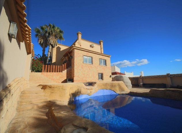 Reventa - Villa - Orihuela Costa - Las Filipinas