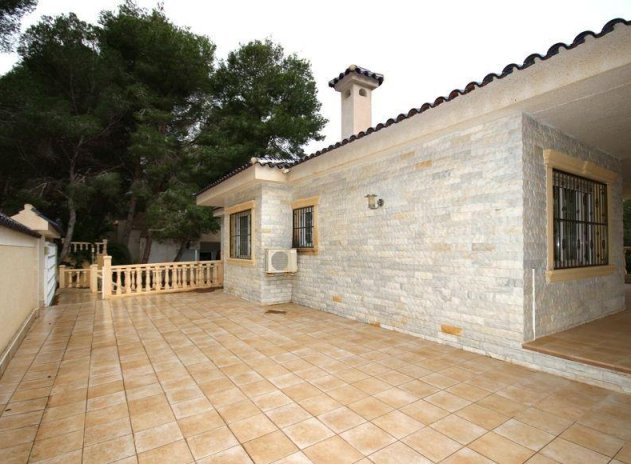 Wiederverkauf - Villa - Orihuela Costa - Altos de Campoamor