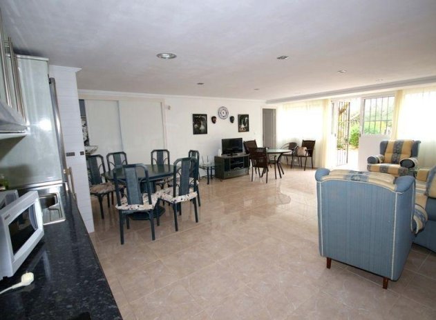 Resale - Villa - Orihuela Costa - Altos de Campoamor