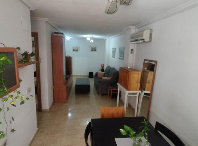 Reventa - Apartamento / piso - Torrevieja - Estacion de autobuses