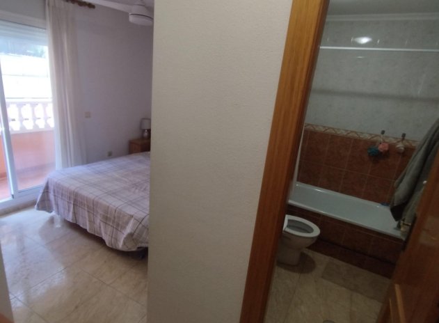 Reventa - Apartamento / piso - Torrevieja - Estacion de autobuses