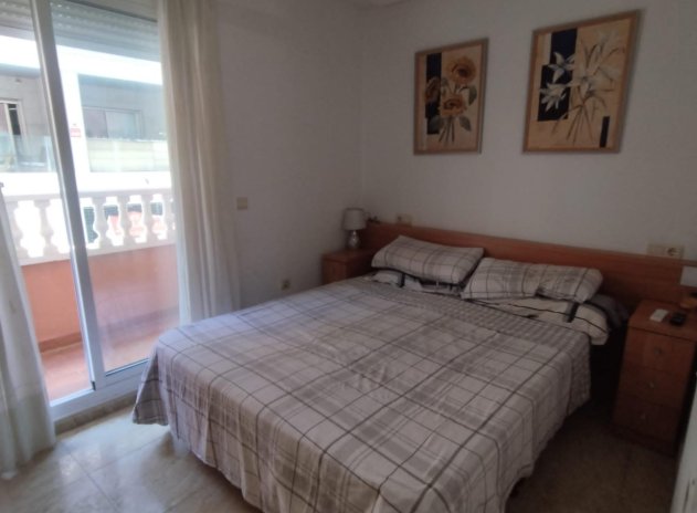 Reventa - Apartamento / piso - Torrevieja - Estacion de autobuses