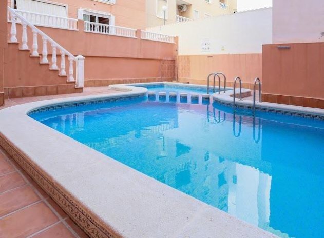 Herverkoop - Appartement / flat - Torrevieja - Playa del cura