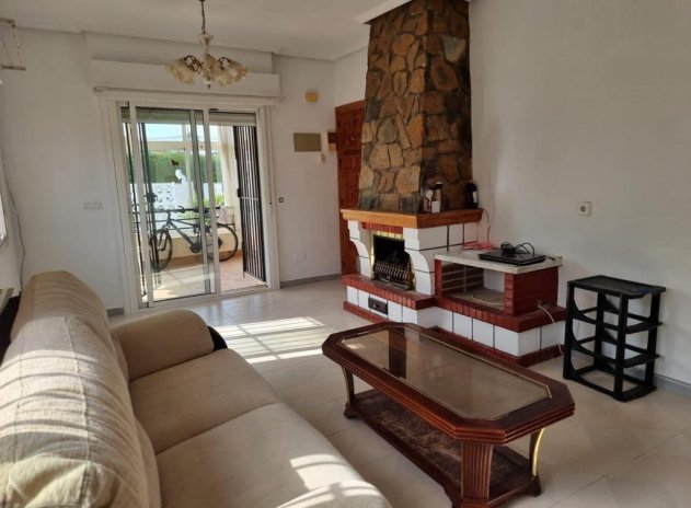 Resale - Semi Detached Villa - Torrevieja - La siesta