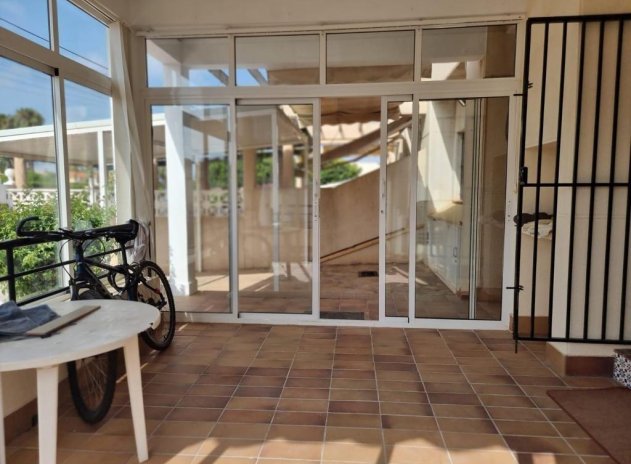 Resale - Semi Detached Villa - Torrevieja - La siesta