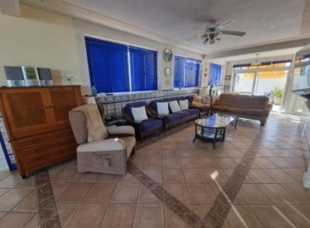 Resale - Villa - Orihuela Costa - Las Filipinas