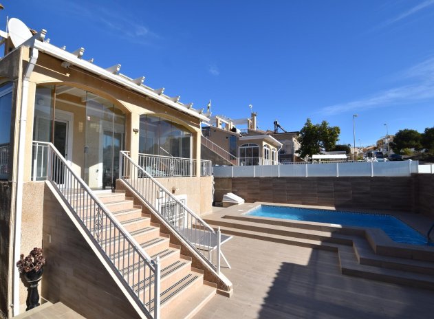 Herverkoop - Villa - Torrevieja - Los altos