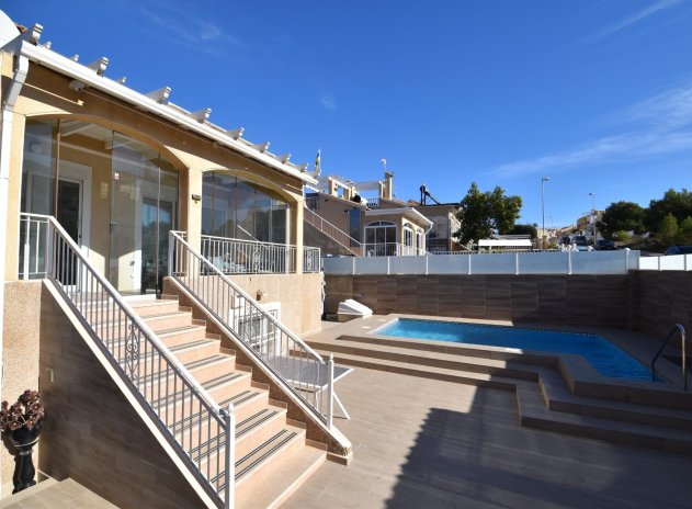 Herverkoop - Villa - Torrevieja - Los altos