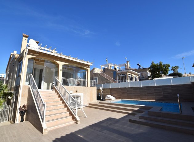 Herverkoop - Villa - Torrevieja - Los altos