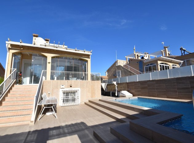 Herverkoop - Villa - Torrevieja - Los altos