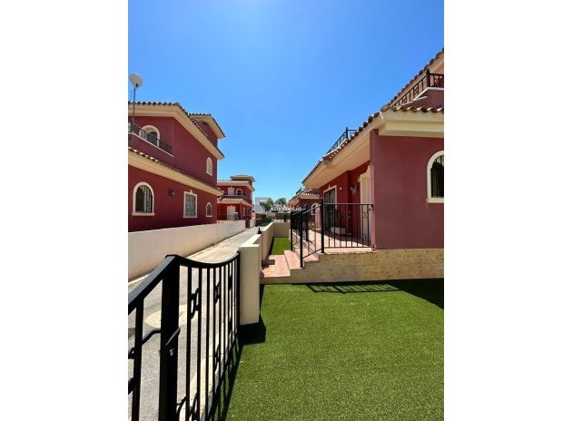 Herverkoop - Villa - Orihuela Costa - Lomas de Cabo Roig