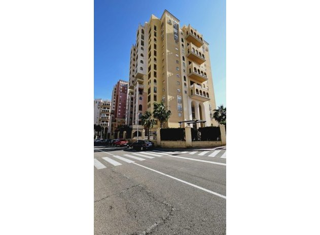 Reventa - Apartamento / piso - Torrevieja - Playa del cura