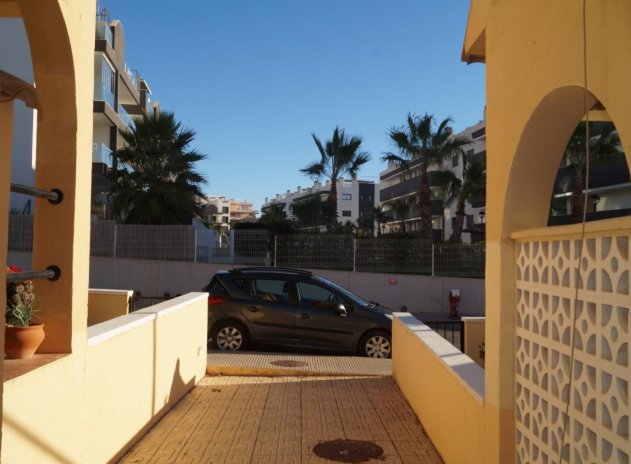 Herverkoop - Bungalow - Orihuela Costa - Villamartin