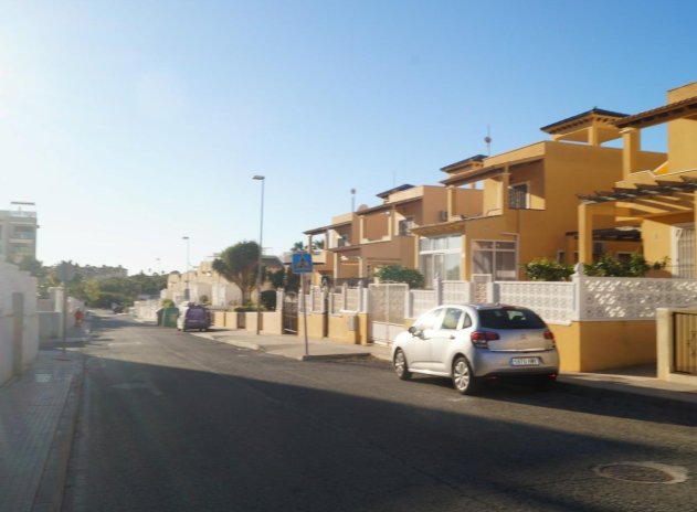 Wiederverkauf - Bungalow - Orihuela Costa - Villamartin